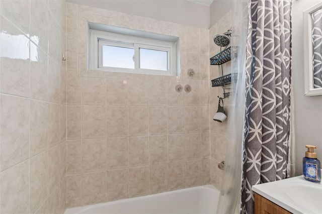 4479 PORPOISE DRIVE SE, St Petersburg, FL 33705