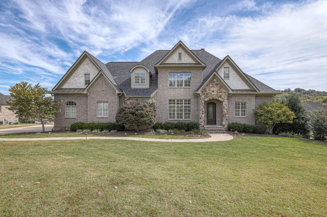 8201 Penn Way Ct, Franklin, TN 37064