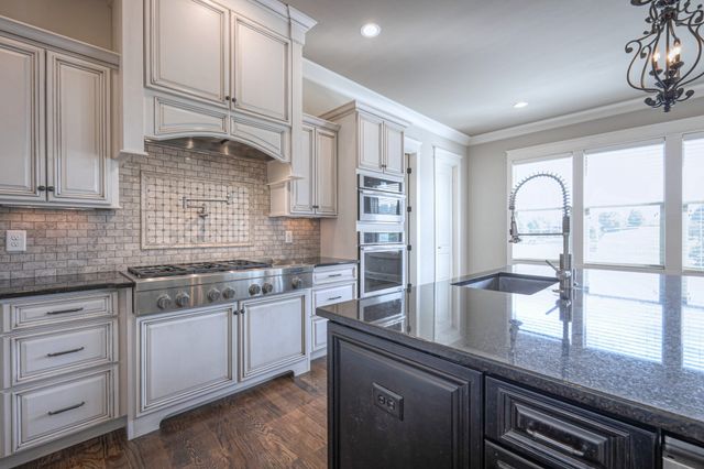 8201 Penn Way Ct, Franklin, TN 37064