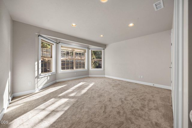 3193 NW Colonial Drive, Bend, OR 97703