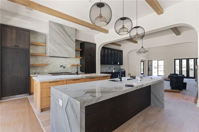 126 Point Lane, St Simons Island, GA 31522