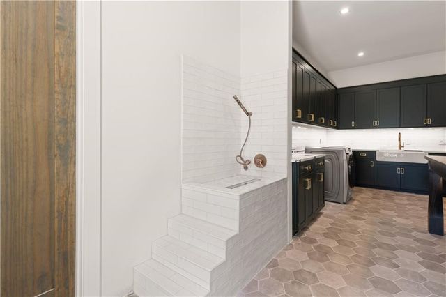 126 Point Lane, St Simons Island, GA 31522