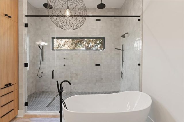 126 Point Lane, St Simons Island, GA 31522