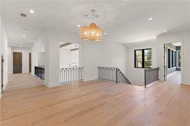 126 Point Lane, St Simons Island, GA 31522