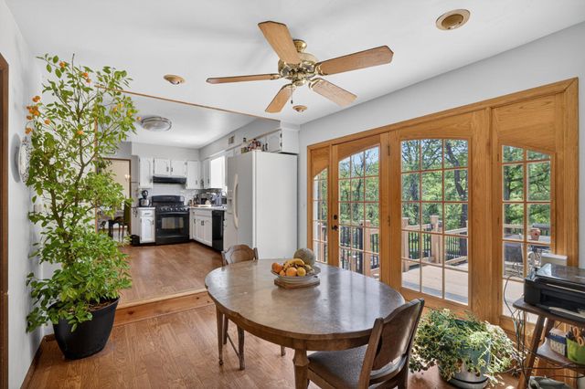 114 FEATHERBED LN, Hopewell, NJ 08525