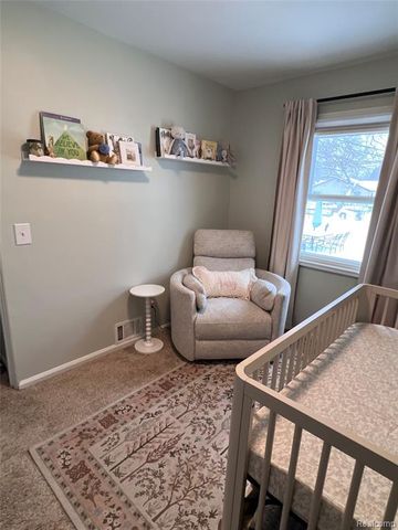 2082 Kohler Street, Waterford, MI 48329