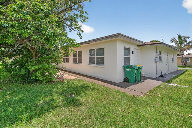 5714 NW 70th Ter, Tamarac, FL 33321
