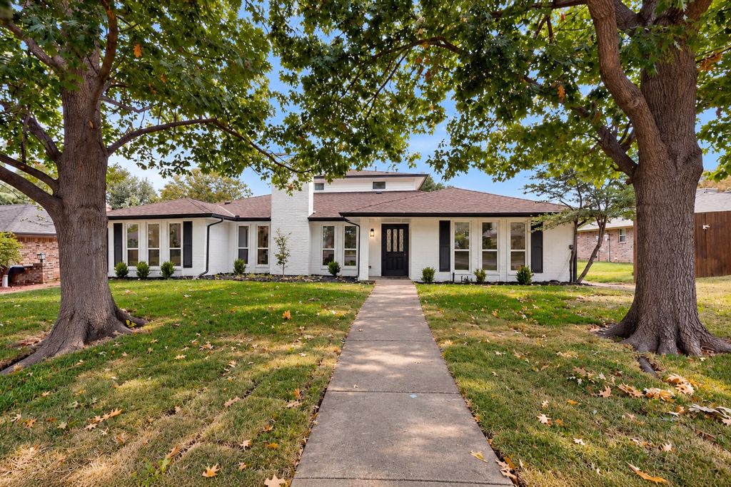 1331 San Antone Lane, Lewisville, TX 75077 — photo 2