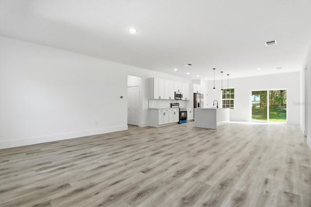 9319 N CORTLANDT DRIVE, Citrus Springs, FL 34434