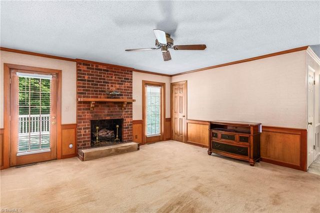 1837 Turfwood Drive, Pfafftown, NC 27040
