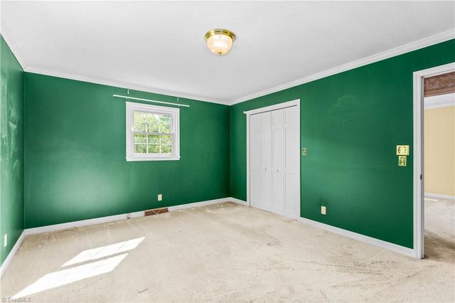 1837 Turfwood Drive, Pfafftown, NC 27040