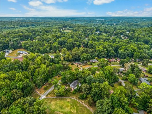 1837 Turfwood Drive, Pfafftown, NC 27040