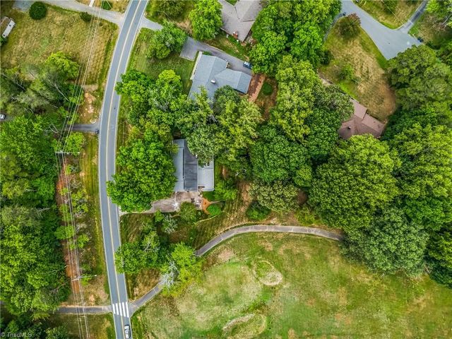 1837 Turfwood Drive, Pfafftown, NC 27040