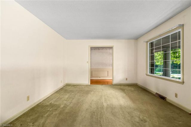 1837 Turfwood Drive, Pfafftown, NC 27040