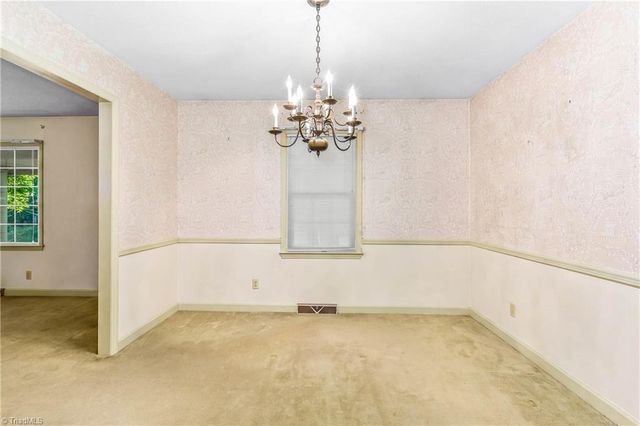 1837 Turfwood Drive, Pfafftown, NC 27040