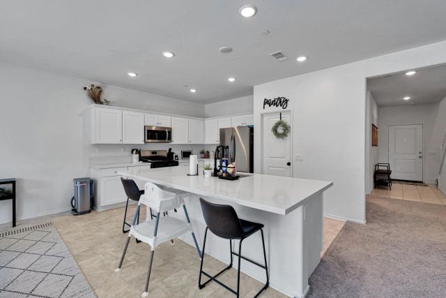 14159 Cornell Ct, Hesperia, CA 92344