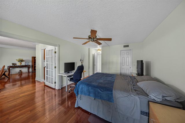 4702 Fountains Drive S, Greenacres, FL 33467