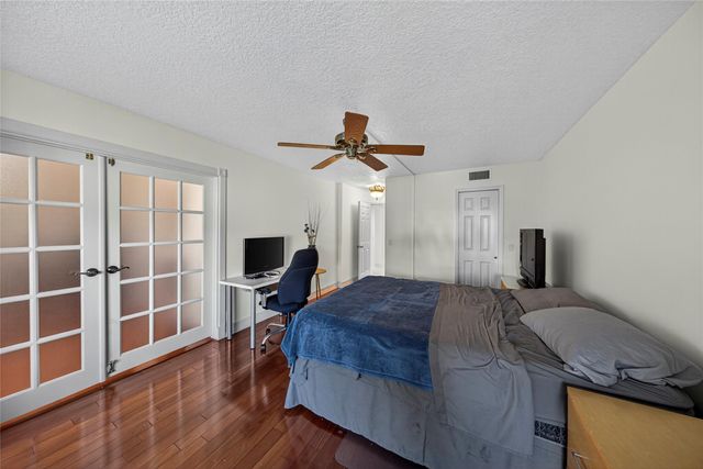 4702 Fountains Drive S, Greenacres, FL 33467