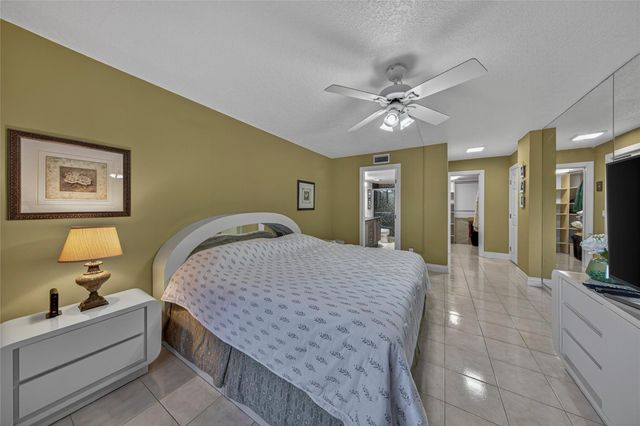 4702 Fountains Drive S, Greenacres, FL 33467
