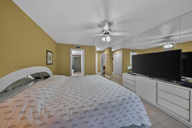 4702 Fountains Drive S, Greenacres, FL 33467