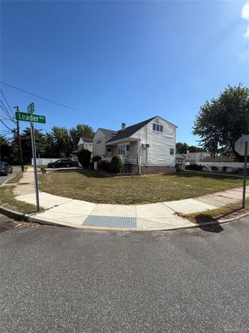 49 Noble Street, North Babylon, NY 11703