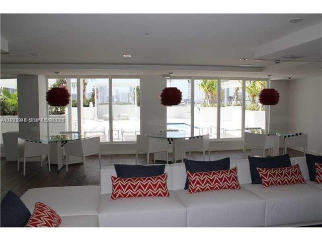 4250 Biscayne Blvd 815, Miami, FL 33137