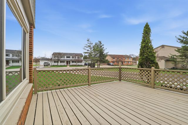 12264 Woodside Drive, Grand Blanc, MI 48439