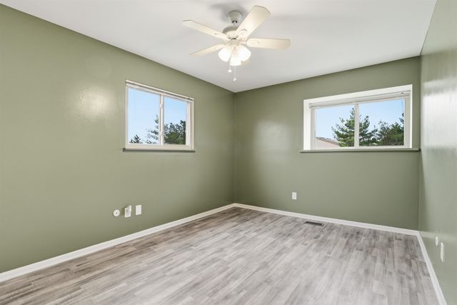 12264 Woodside Drive, Grand Blanc, MI 48439