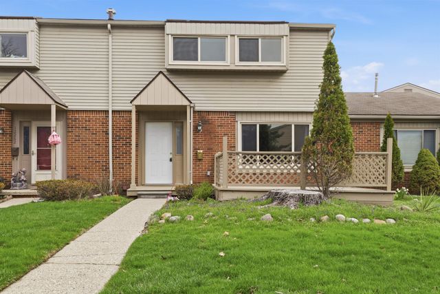 12264 Woodside Drive, Grand Blanc, MI 48439