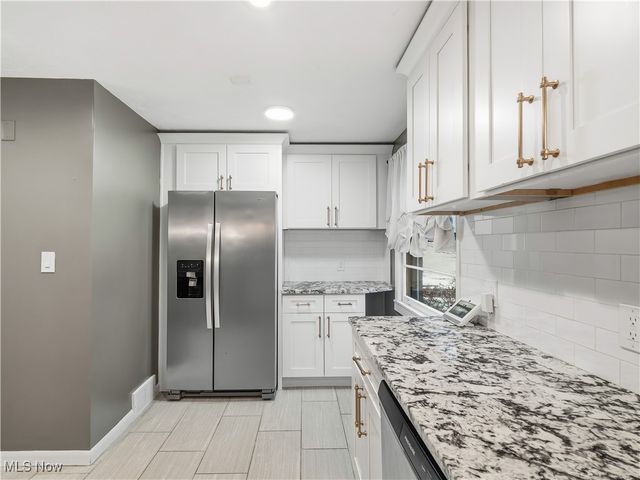 3609 E Scarborough Road, University Heights, OH 44118