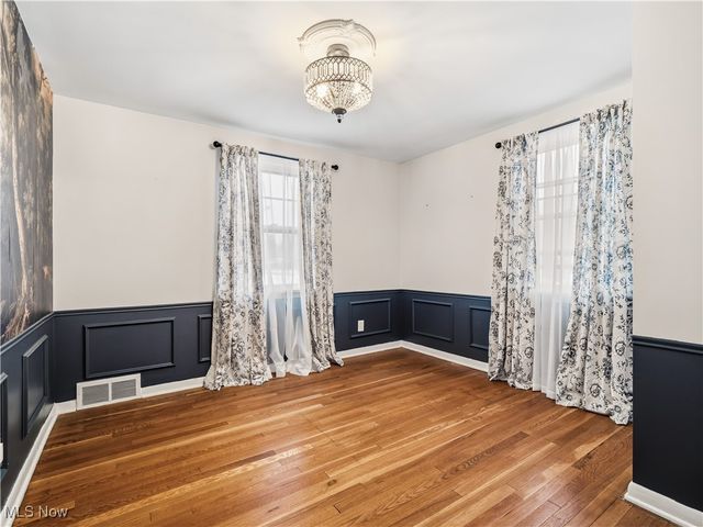 3609 E Scarborough Road, University Heights, OH 44118