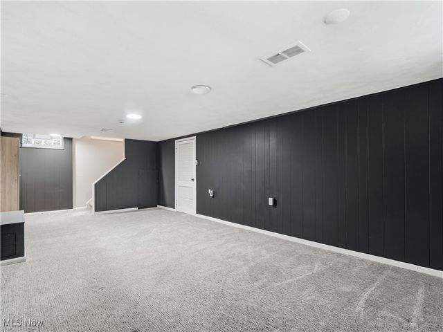 3609 E Scarborough Road, University Heights, OH 44118