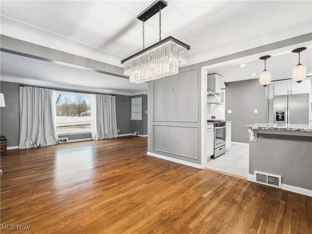 3609 E Scarborough Road, University Heights, OH 44118