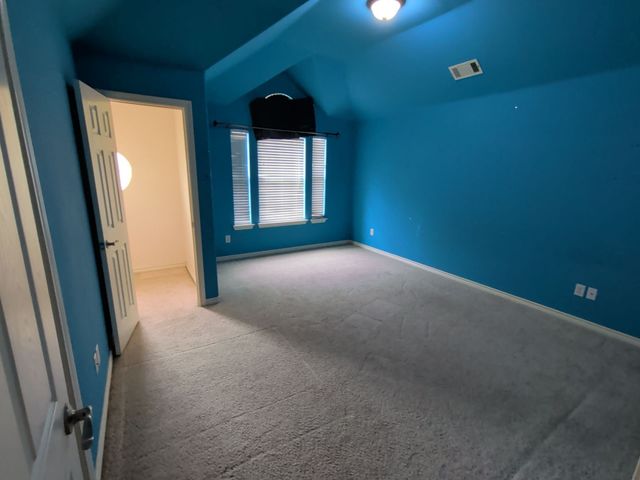 917 Greenfield Court, Kennedale, TX 76060