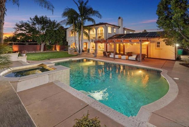 15541 Pinehurst Pl., San Diego, CA 92131