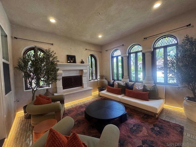 15541 Pinehurst Pl., San Diego, CA 92131
