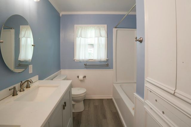 214 South Street, Schulenburg, TX 78956