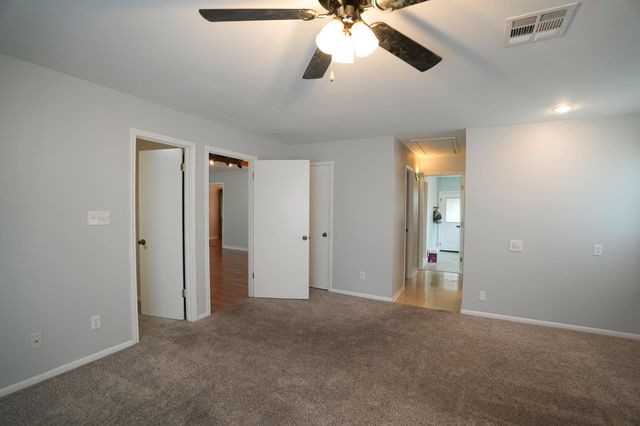 214 South Street, Schulenburg, TX 78956