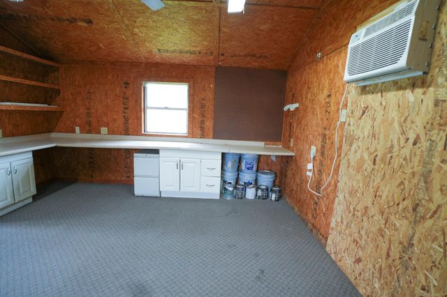 214 South Street, Schulenburg, TX 78956