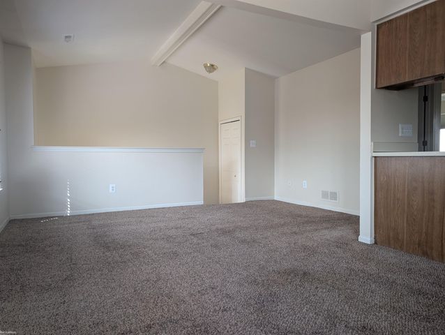 24192 Ashford Lane, Clinton Township, MI 48036