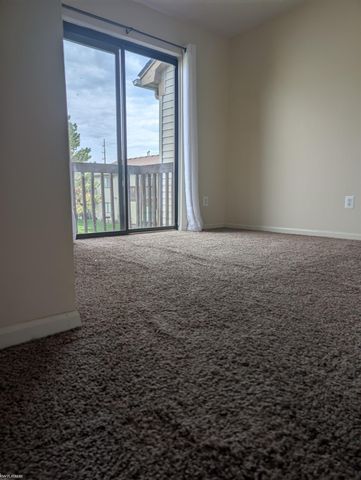 24192 Ashford Lane, Clinton Township, MI 48036