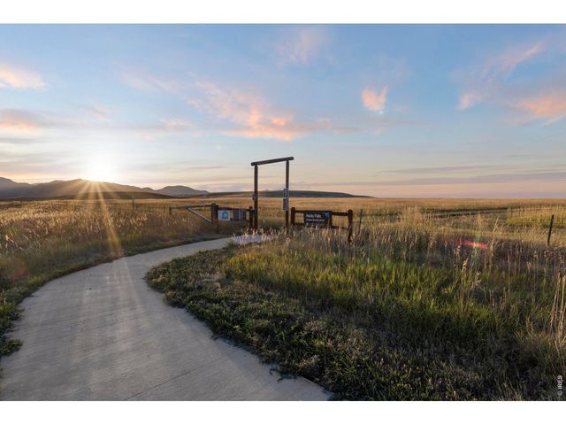 9382 Noble Way, Arvada, CO 80007