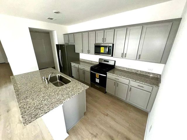 2840 Bandolier PASS, Leander, TX 78641