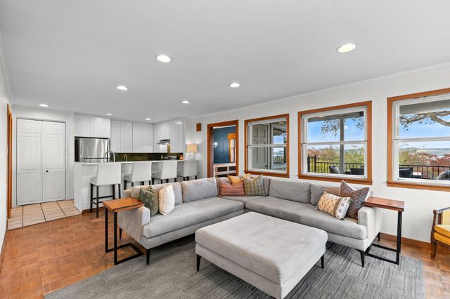 15207 Back Of The Moon ST, Austin, TX 78734