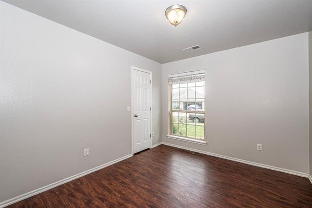 447 Oregon Trail, Edmond, OK 73003