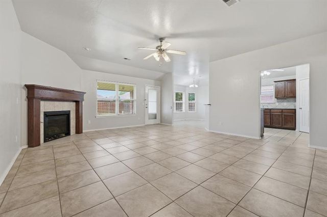 447 Oregon Trail, Edmond, OK 73003