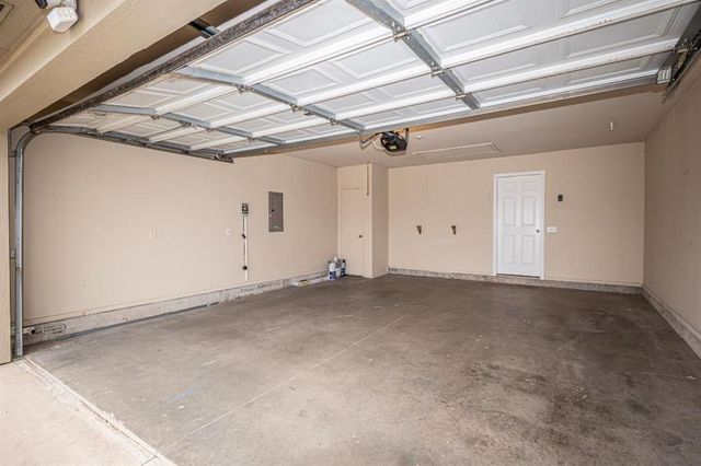 447 Oregon Trail, Edmond, OK 73003