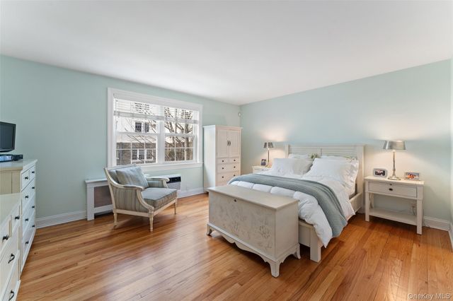 7 Lake Avenue 7, Bronxville, NY 10708