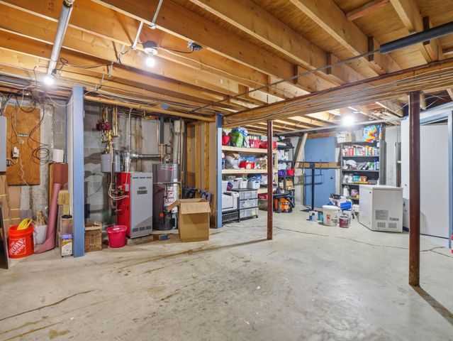 79 Holmes Drive, Manchester, NH 03104