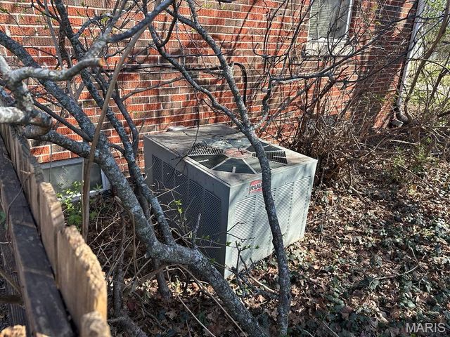 403 S Belt W, Belleville, IL 62220